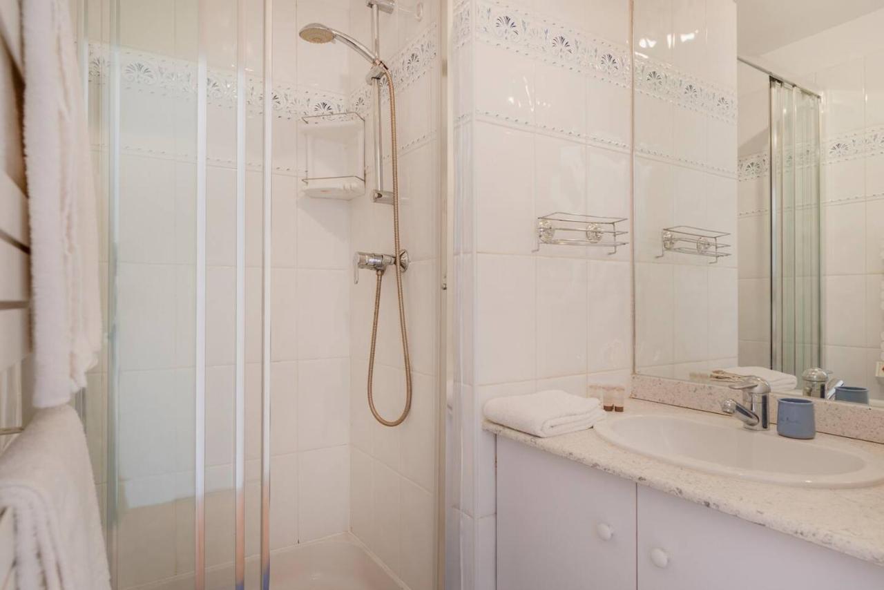 Beaudelaire Center Residence Paris Luaran gambar